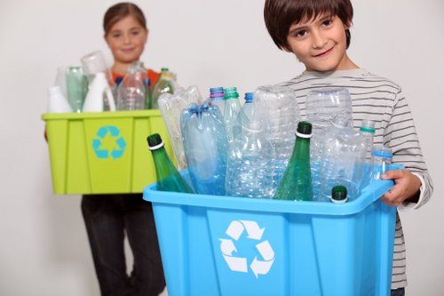 Professional team managing commercial waste in Honor Oak